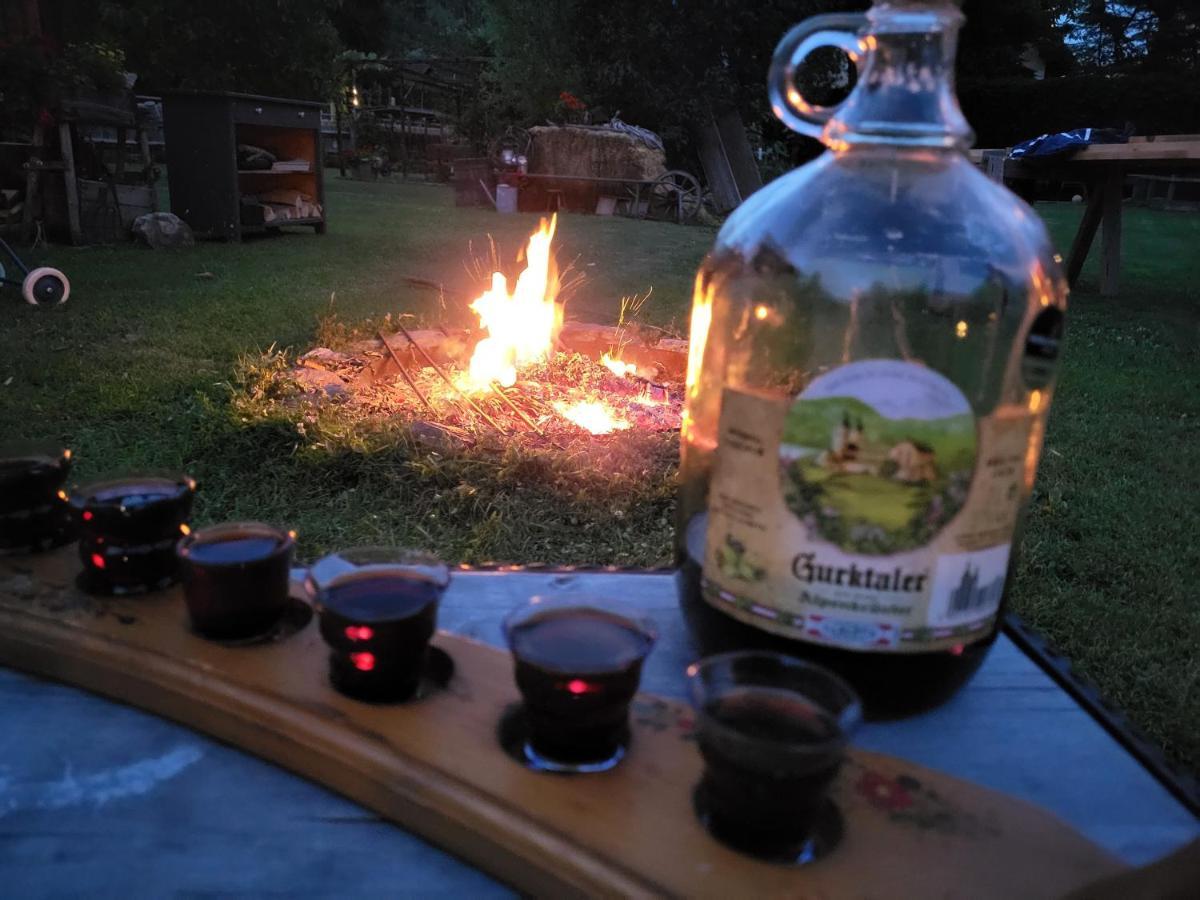 Sachserhof Ferienwohnungen In Sachsenburg Bagian luar foto